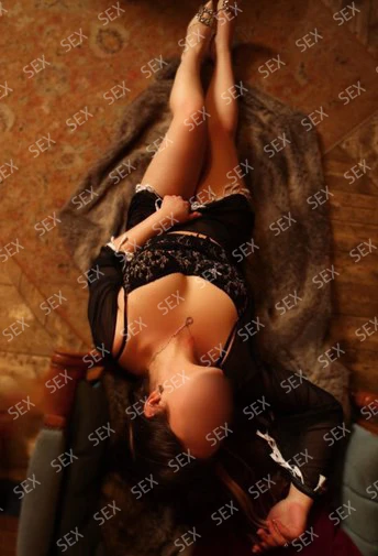 Девушка Кристина